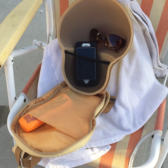 Orange mushroom backpack! Child novelty handbag - Picture 2 of 6